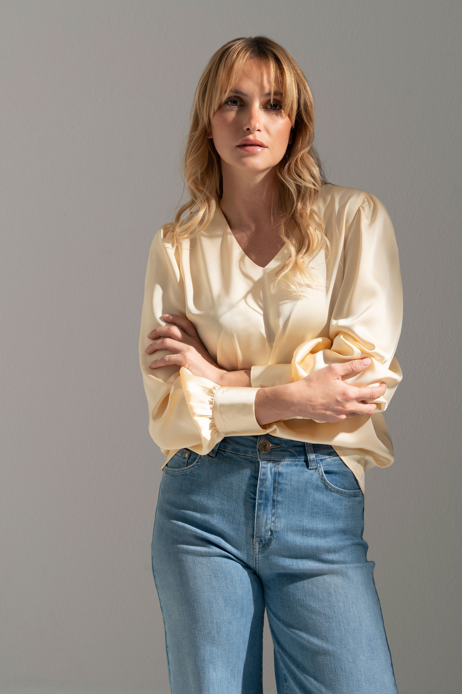 Satin tunic with v-neckline