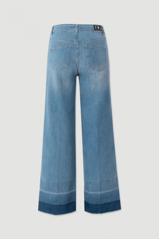 Wide-leg jeans with hem detail Wide-leg jeans with hem detail