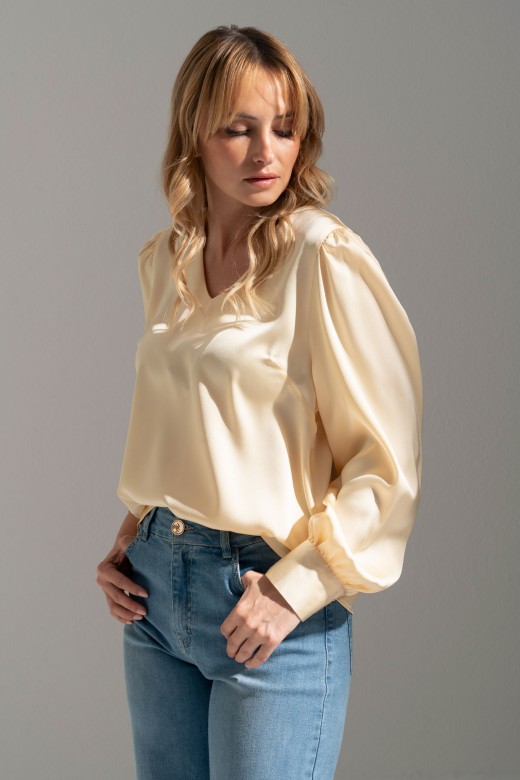 Satin tunic with v-neckline Satin tunic with v-neckline