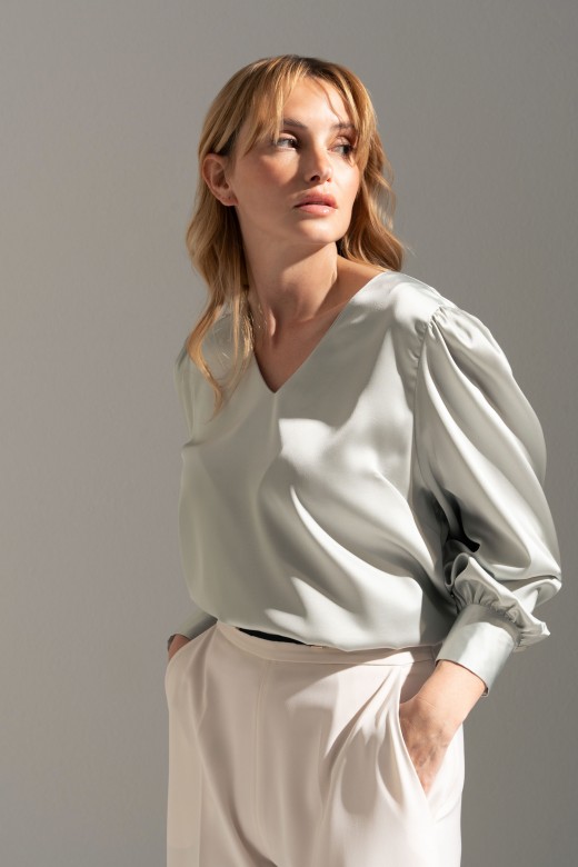 Satin tunic with v-neckline Satin tunic with v-neckline