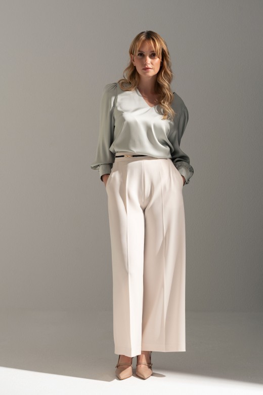 Satin tunic with v-neckline Satin tunic with v-neckline