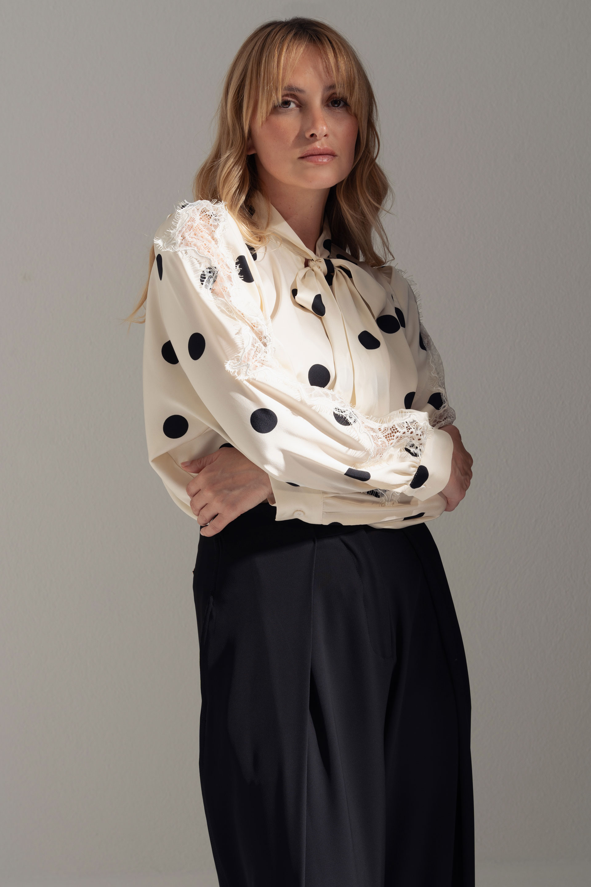 Polka dot tunic with bow