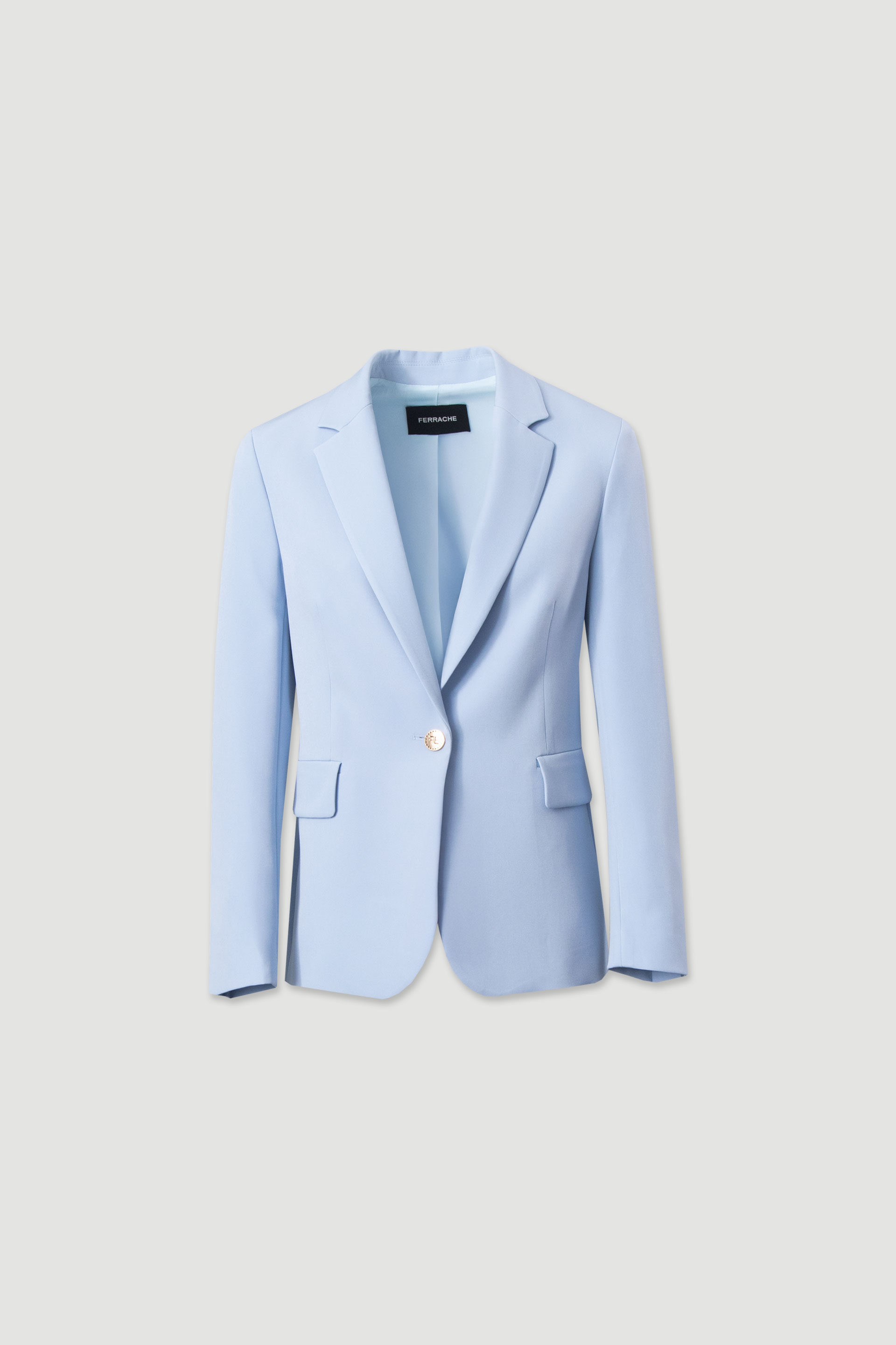 Classic blazer with customised metallic button