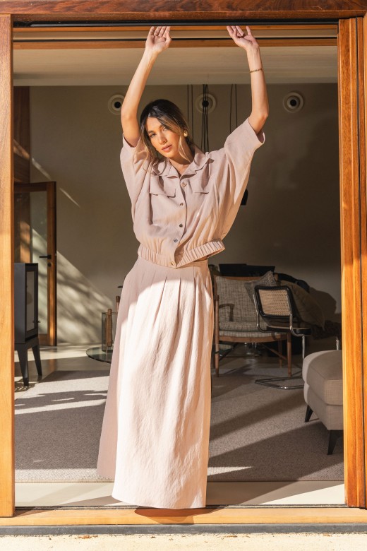 Linen midi skirt with pleats