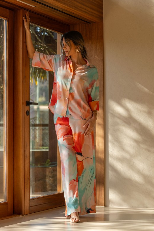 Flowy printed trousers