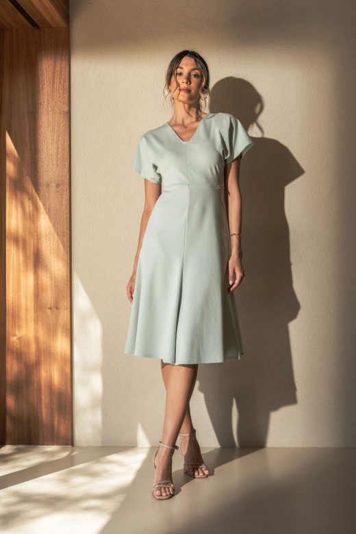 Midi flared dress with v-neck Midi flared dress with v-neck