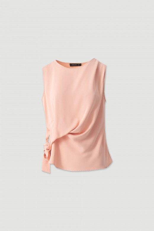 Flowing top with side drape