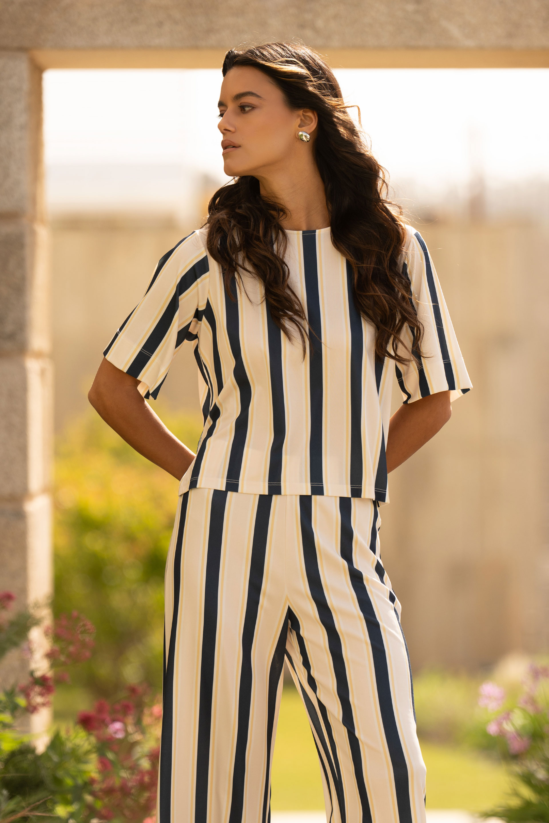 Cropped striped top