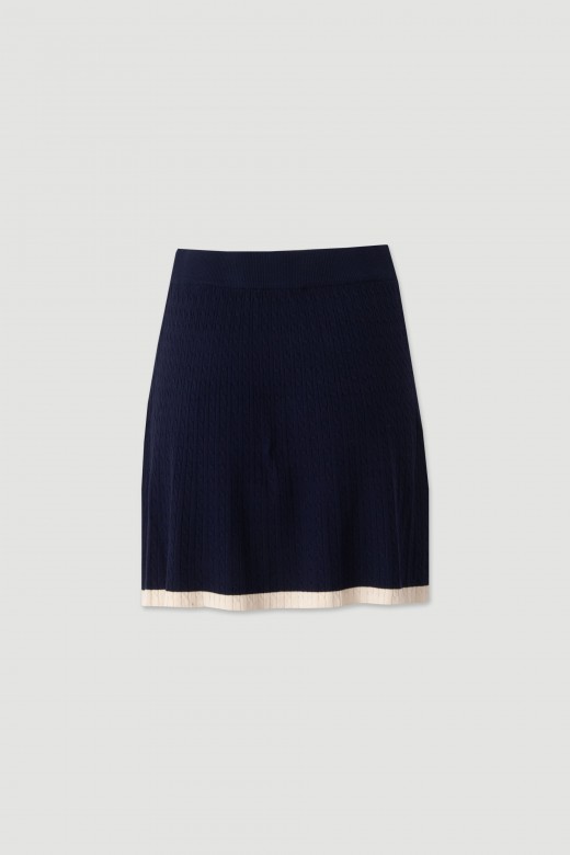 Textured knit skirt with contrast Textured knit skirt with contrast