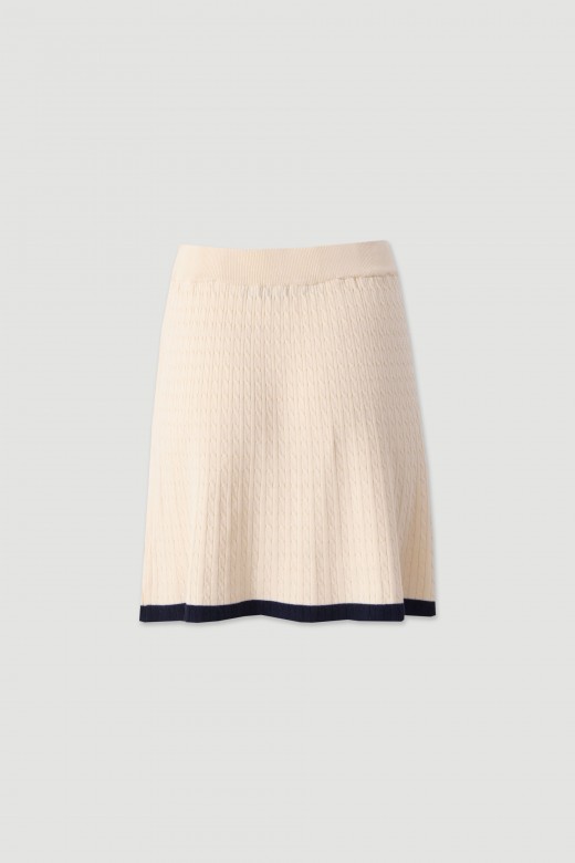 Textured knit skirt with contrast Textured knit skirt with contrast