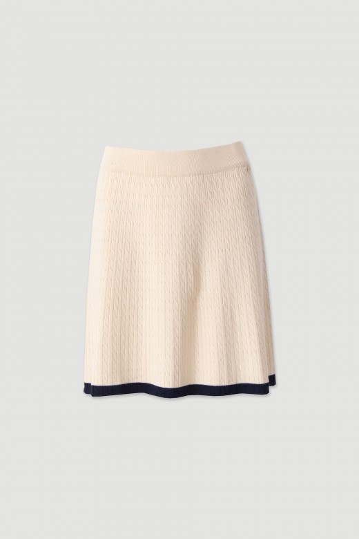 Textured knit skirt with contrast Textured knit skirt with contrast