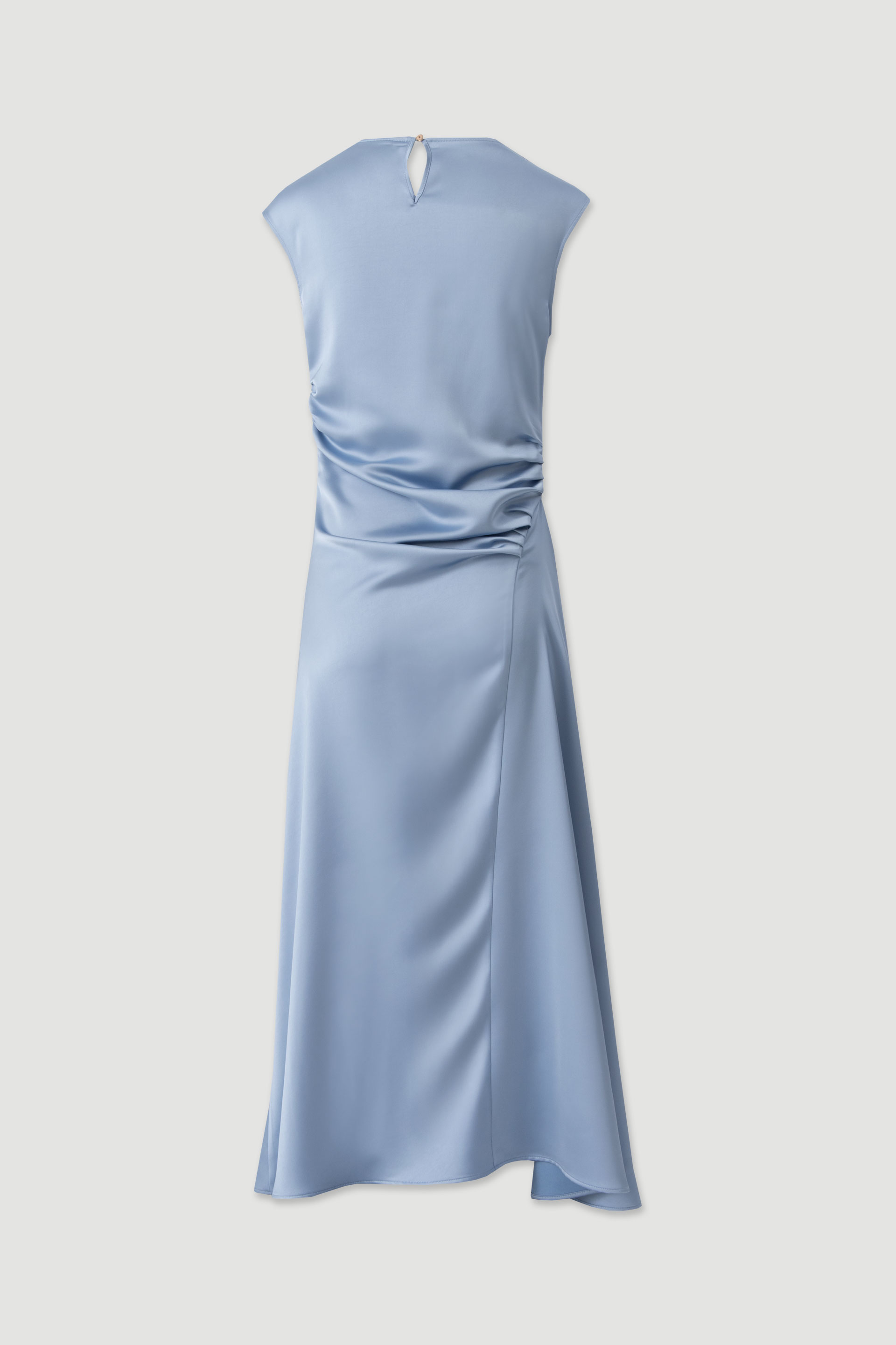 Vestido midi satinado entallado con escote drapeado