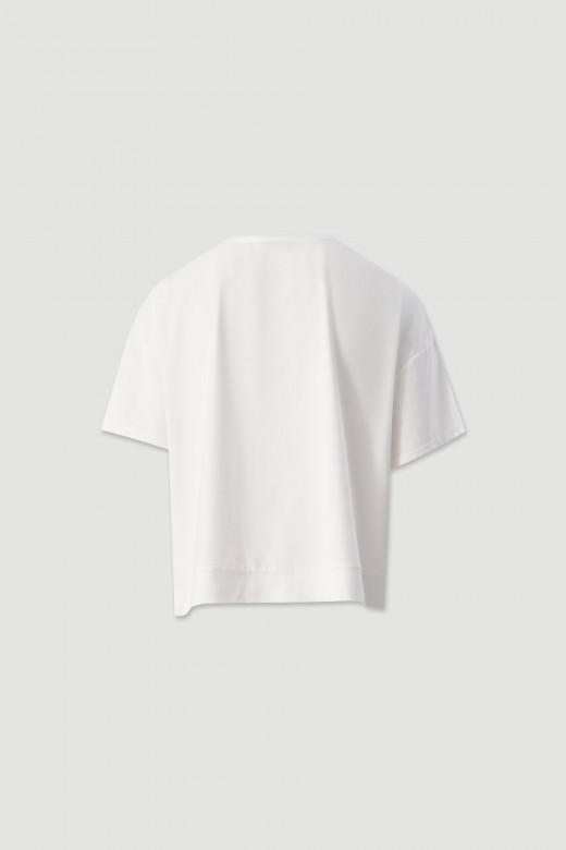 T-shirt with front pocket T-shirt with front pocket