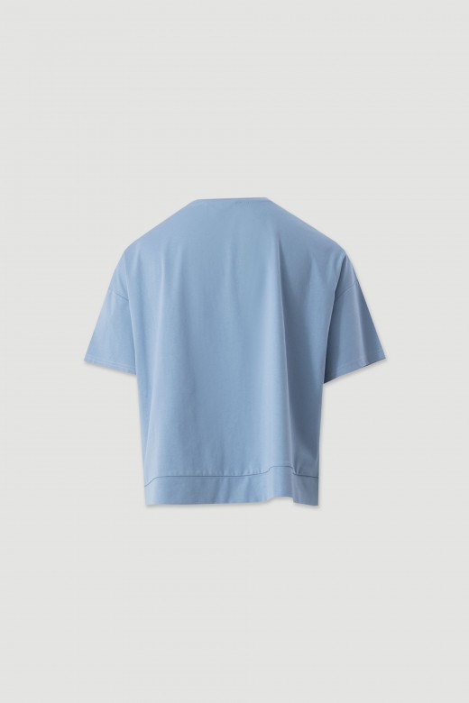 T-shirt with front pocket T-shirt with front pocket