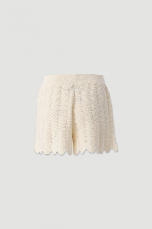 Cotton knit shorts with scalloped hem Cotton knit shorts with scalloped hem