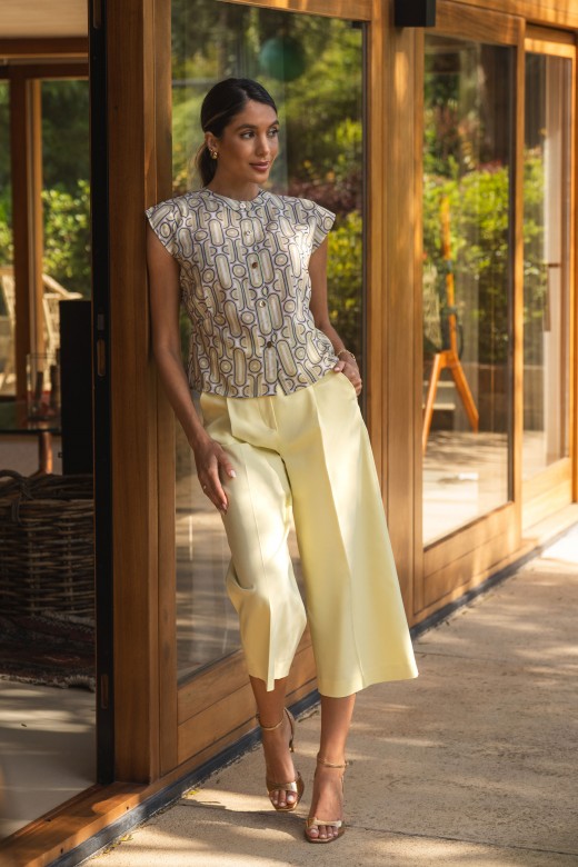 Culotte trousers with front pleat Culotte trousers with front pleat