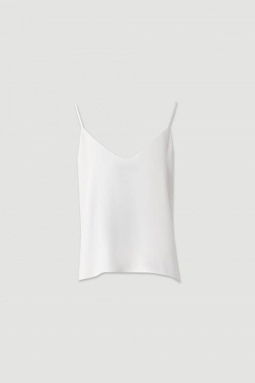 Flowy strappy top with v neckline Flowy strappy top with v neckline