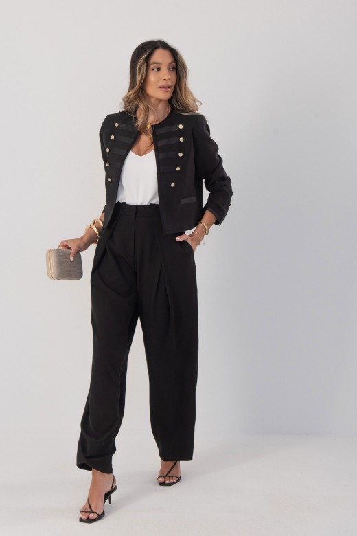 Calça clássica com pregas Calça clássica com pregas