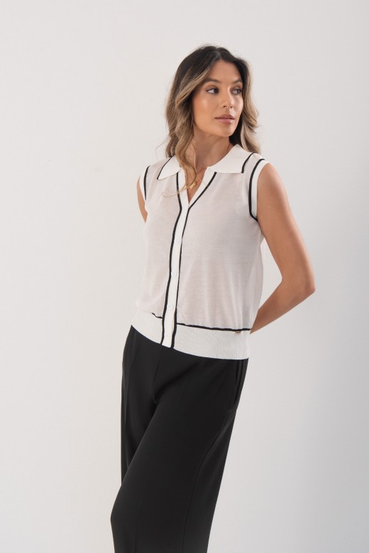 Lightweight knit vest with buttons Lightweight knit vest with buttons