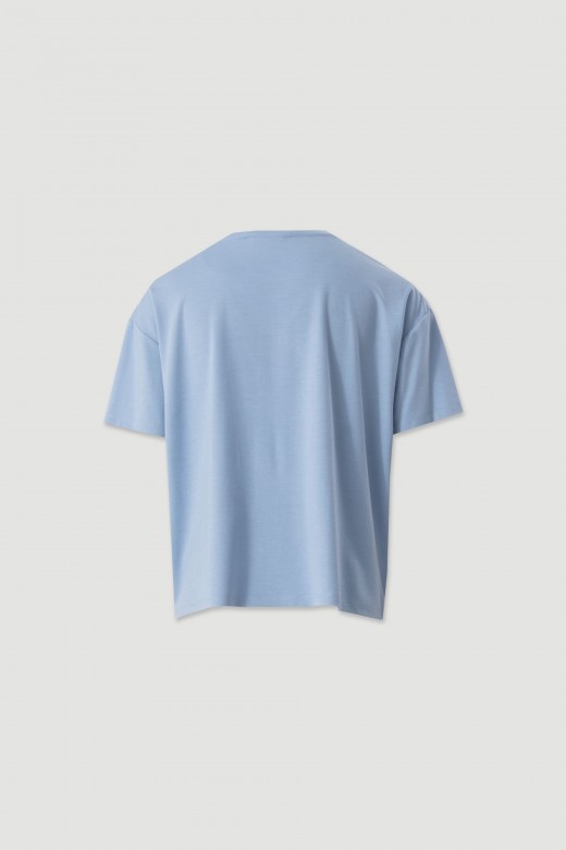 Oversized t-shirt with bottom detail Oversized t-shirt with bottom detail