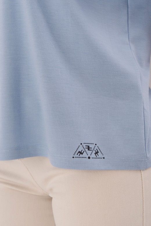 Oversized t-shirt with bottom detail Oversized t-shirt with bottom detail