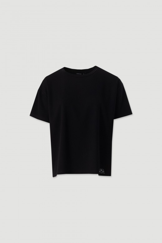 Oversized t-shirt with bottom detail Oversized t-shirt with bottom detail