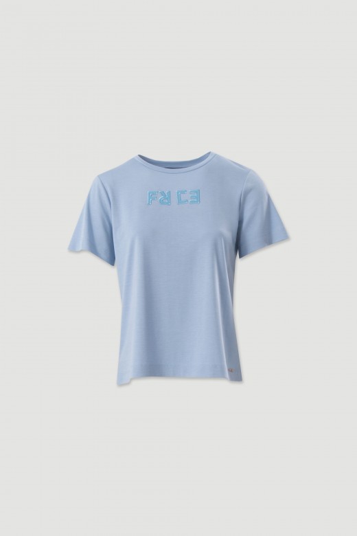 T-shirt with embroidered logo T-shirt with embroidered logo