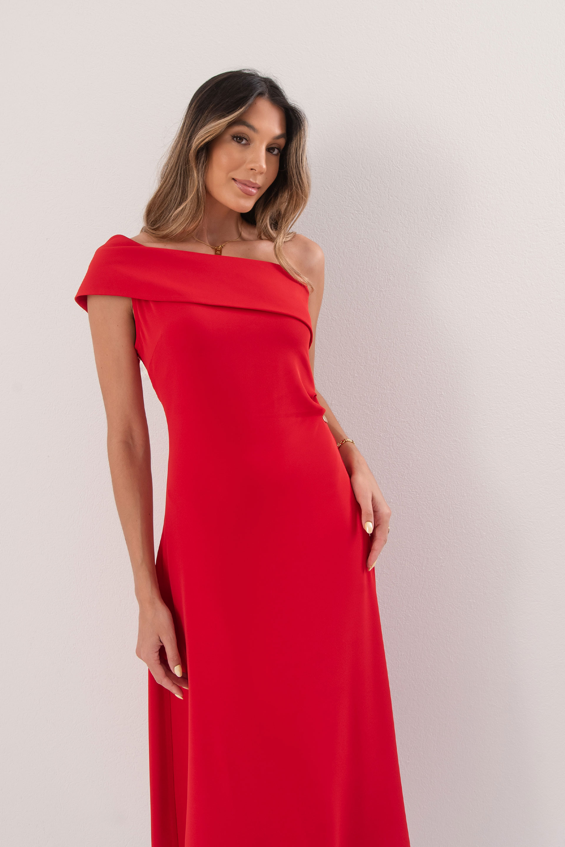 One-shoulder asymmetrical midi dress