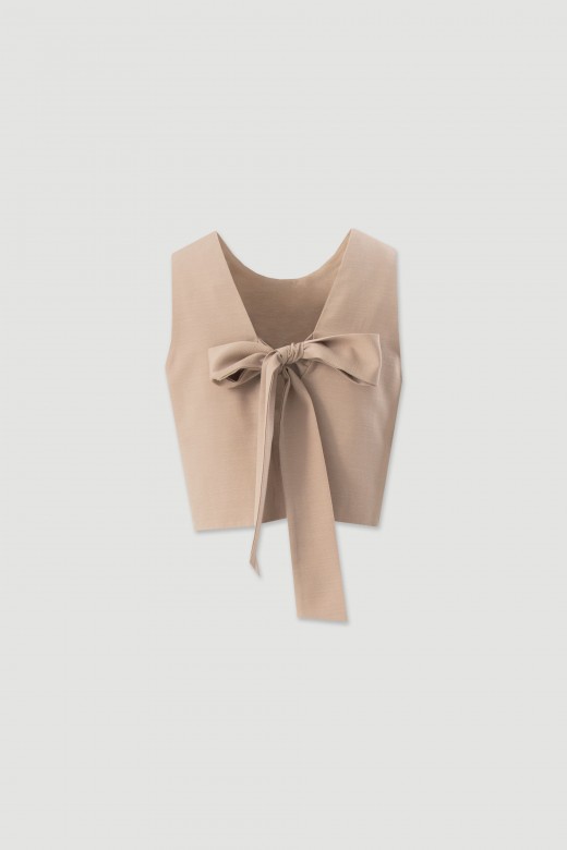 Cropped textured top with back bow Cropped textured top with back bow