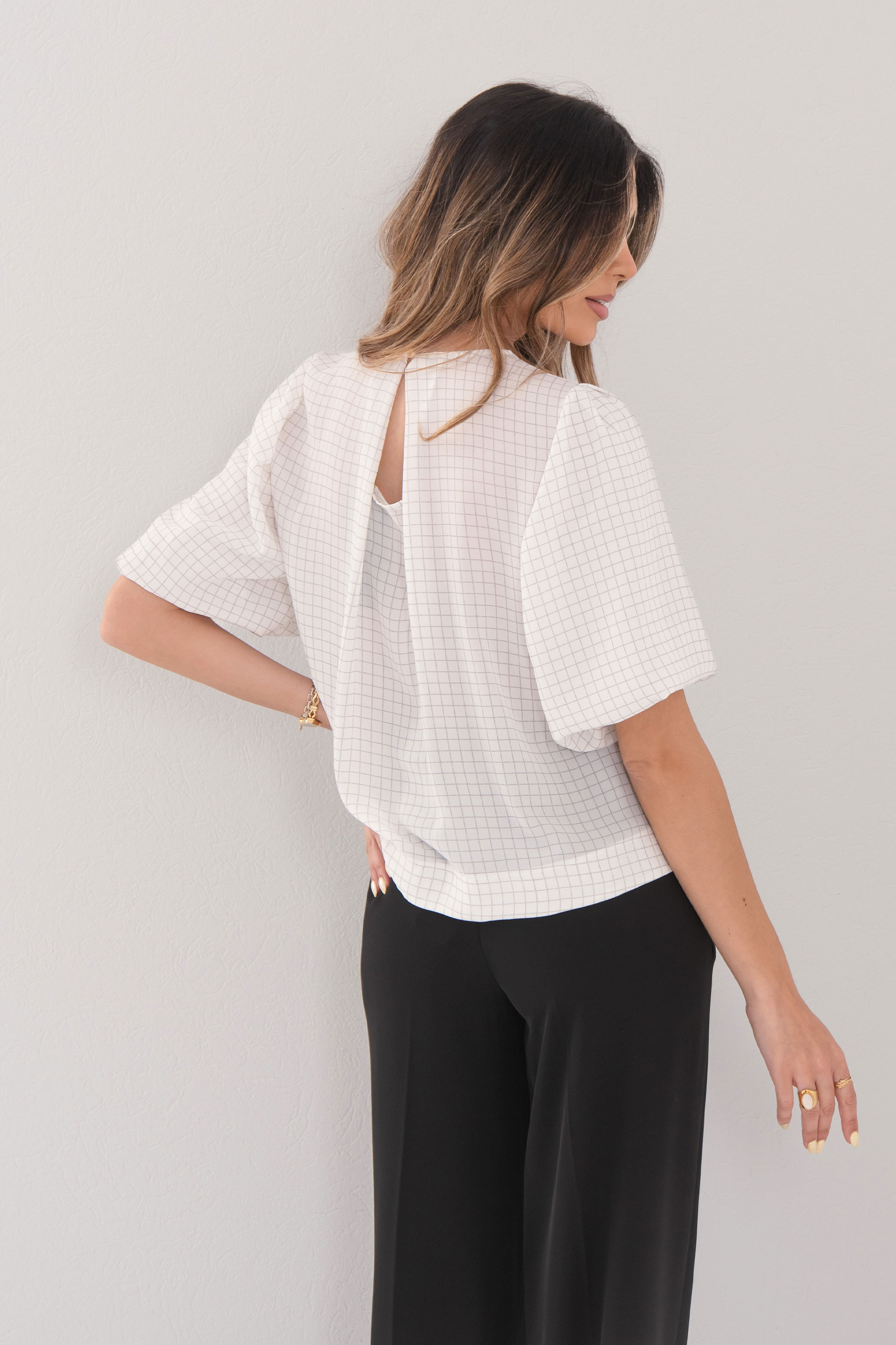 Puff sleeve tunic