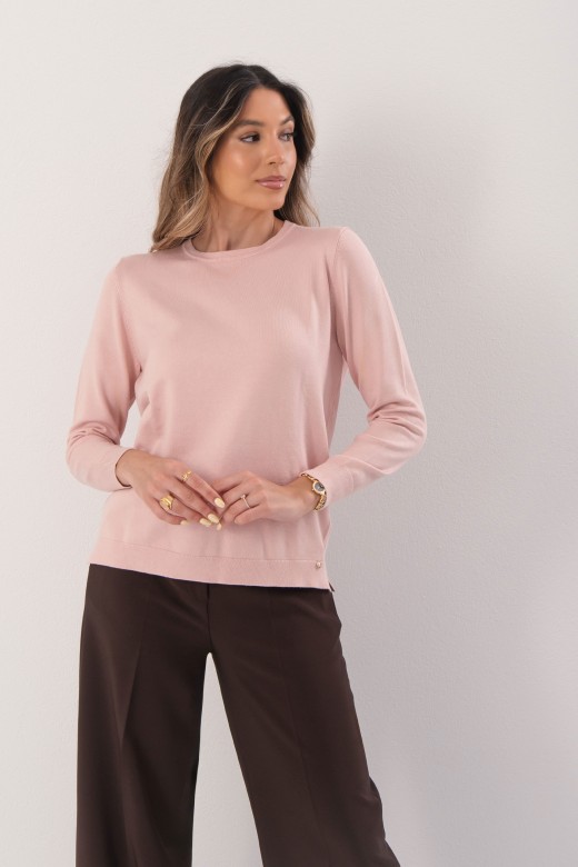 Plain knit sweater with round neckline Plain knit sweater with round neckline