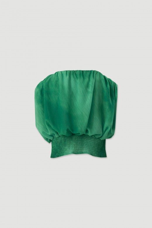 Flowing tunic with defined waist Flowing tunic with defined waist