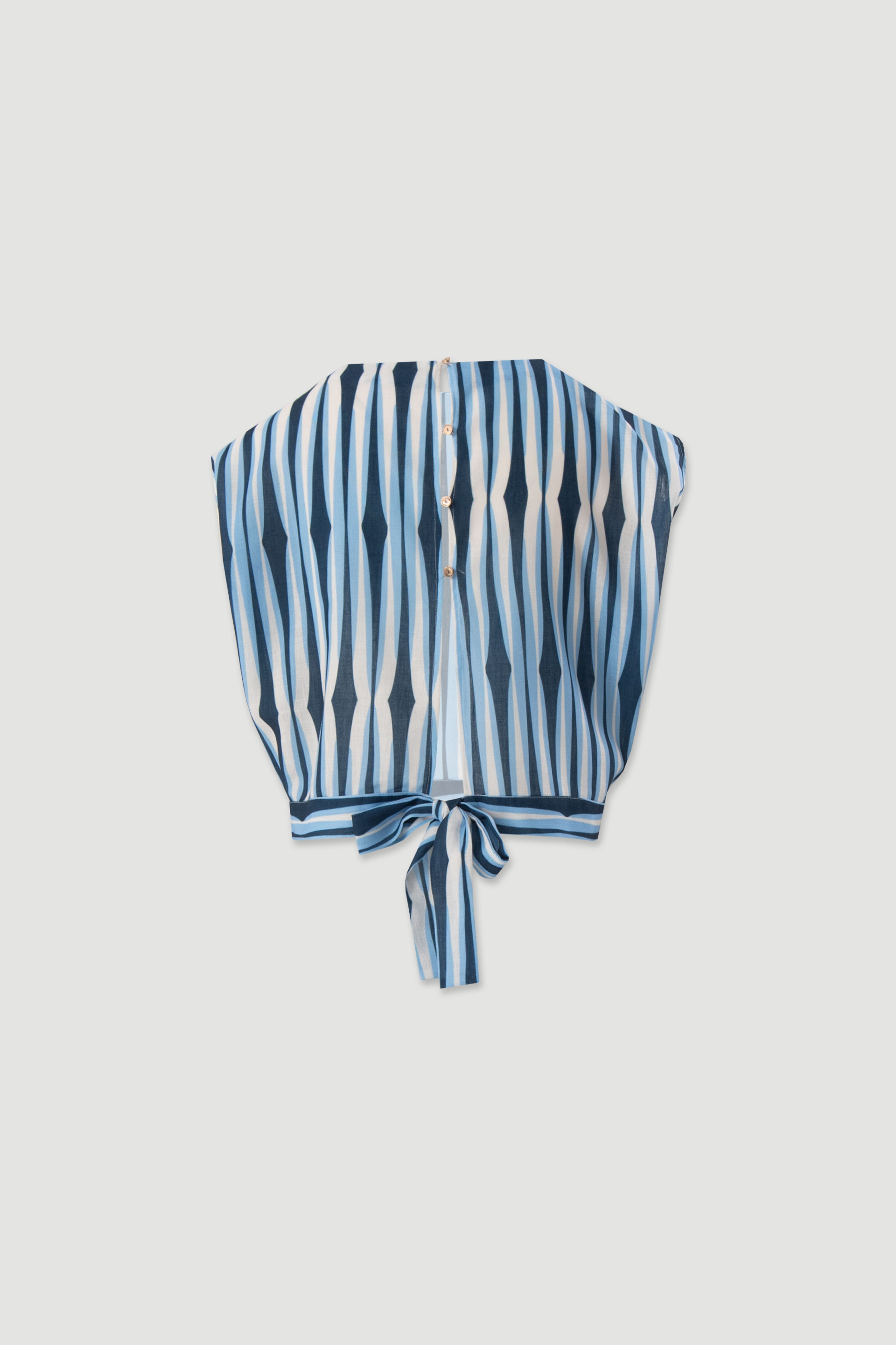 Printed blouse with back tie