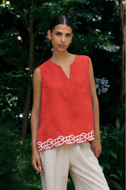 Linen-blend tunic with embroidered detail Linen-blend tunic with embroidered detail