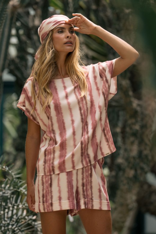 Flowing printed tunic Flowing printed tunic