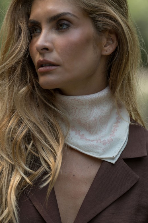 Silk and cool wool scarf