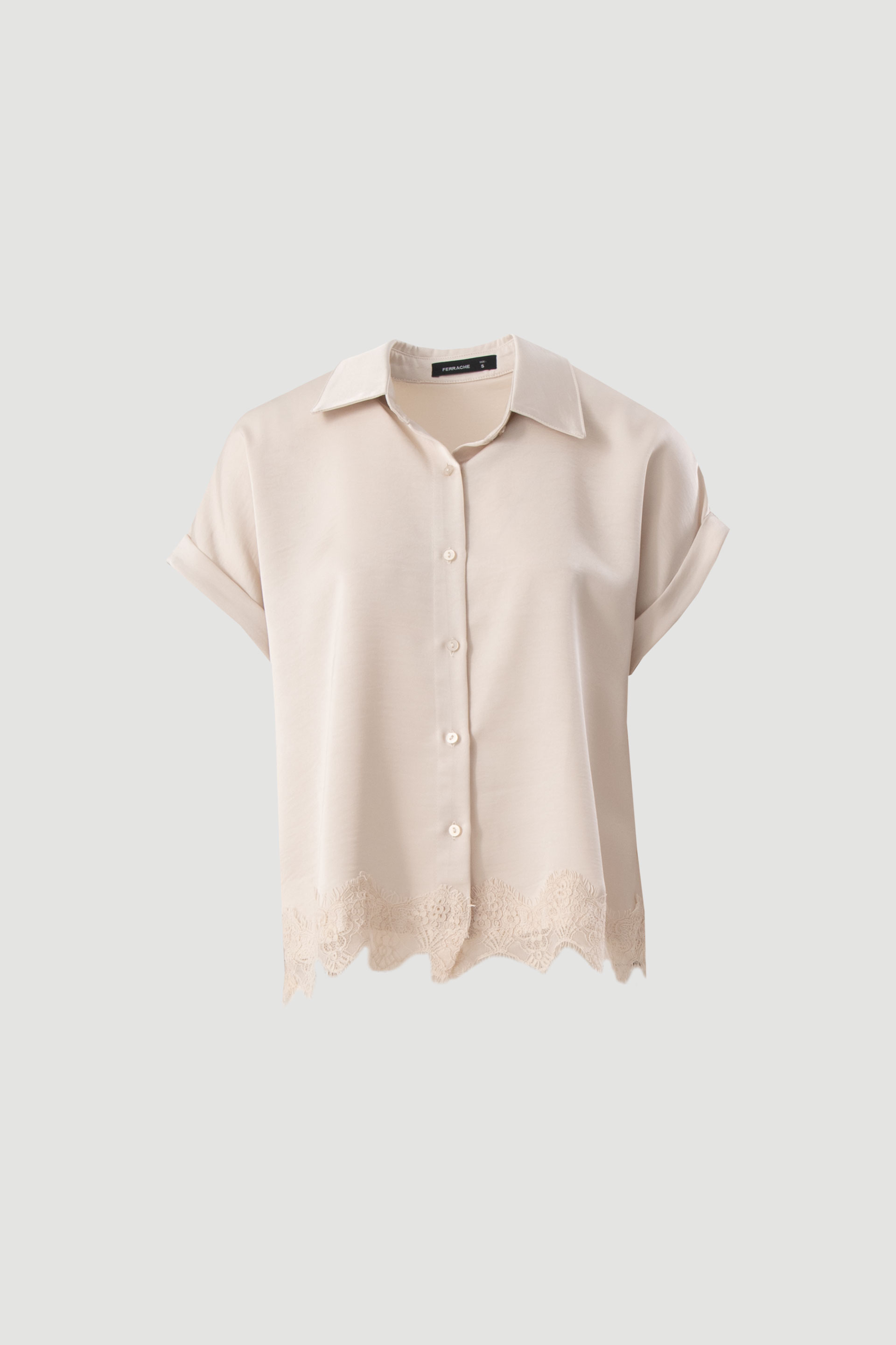 Blouse with lace trim