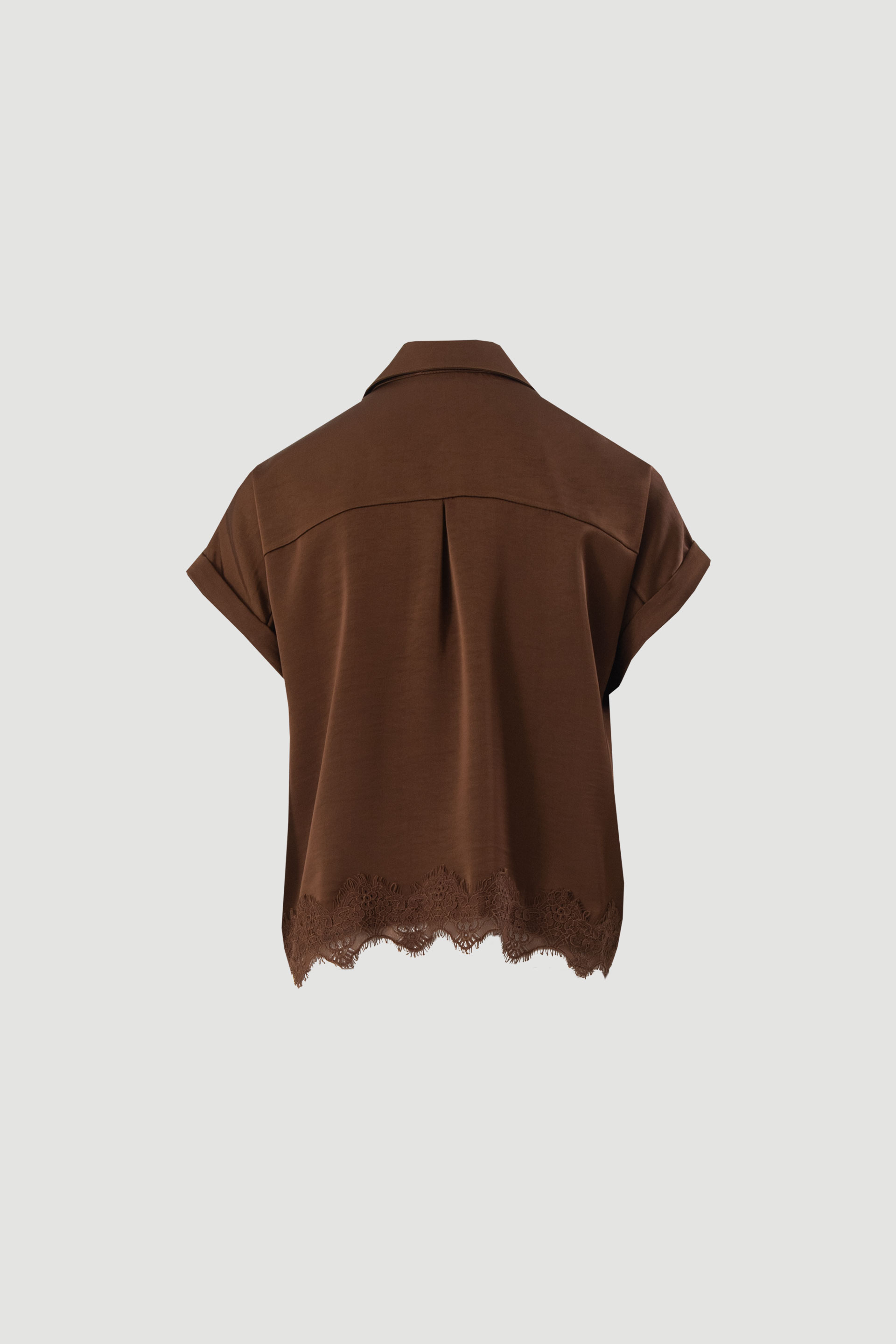 Blouse with lace trim