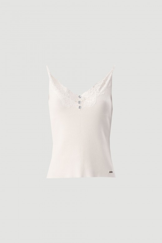 Knit top with lace neckline Knit top with lace neckline