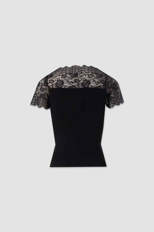Ribbed knit top with lace details Ribbed knit top with lace details