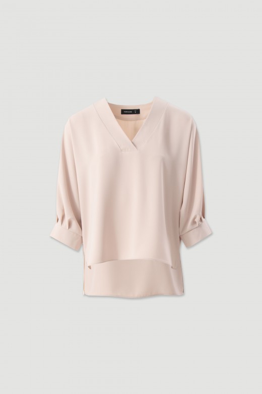 Asymmetrical fluid tunic Asymmetrical fluid tunic