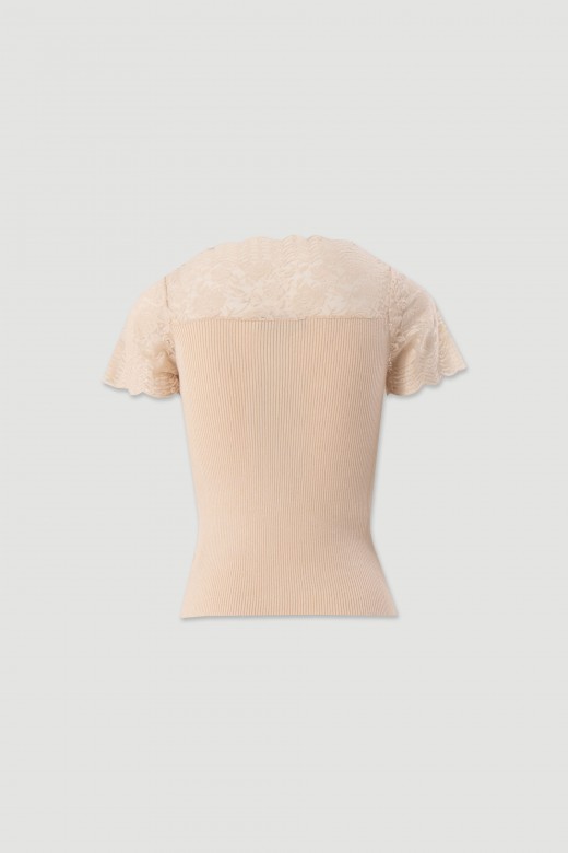 Ribbed knit top with lace details Ribbed knit top with lace details