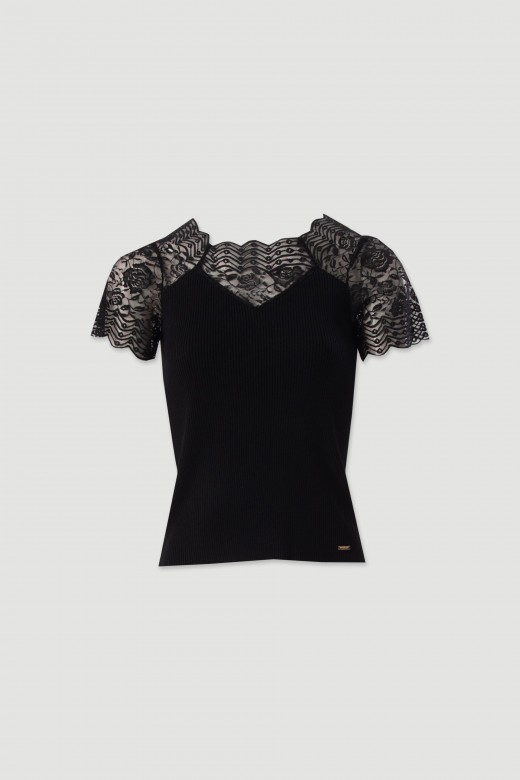 Ribbed knit top with lace details Ribbed knit top with lace details