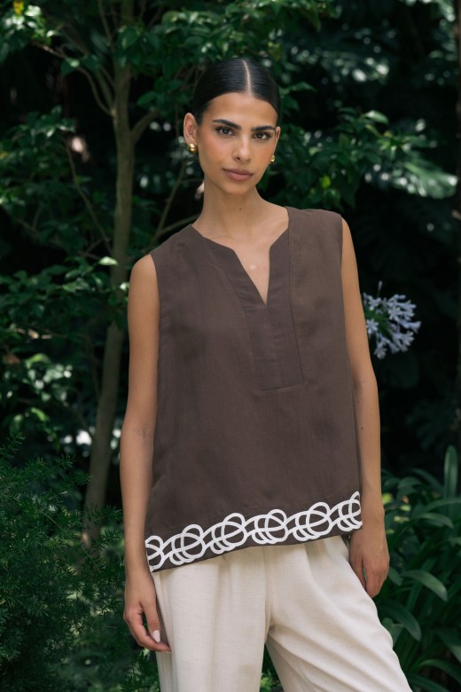 Linen-blend tunic with embroidered detail Linen-blend tunic with embroidered detail