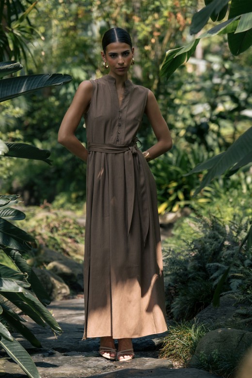 Maxi dress with fabric belt Maxi dress with fabric belt