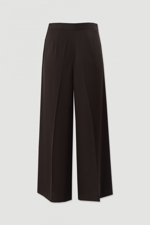 Fluid culotte trousers with metallic detail Fluid culotte trousers with metallic detail