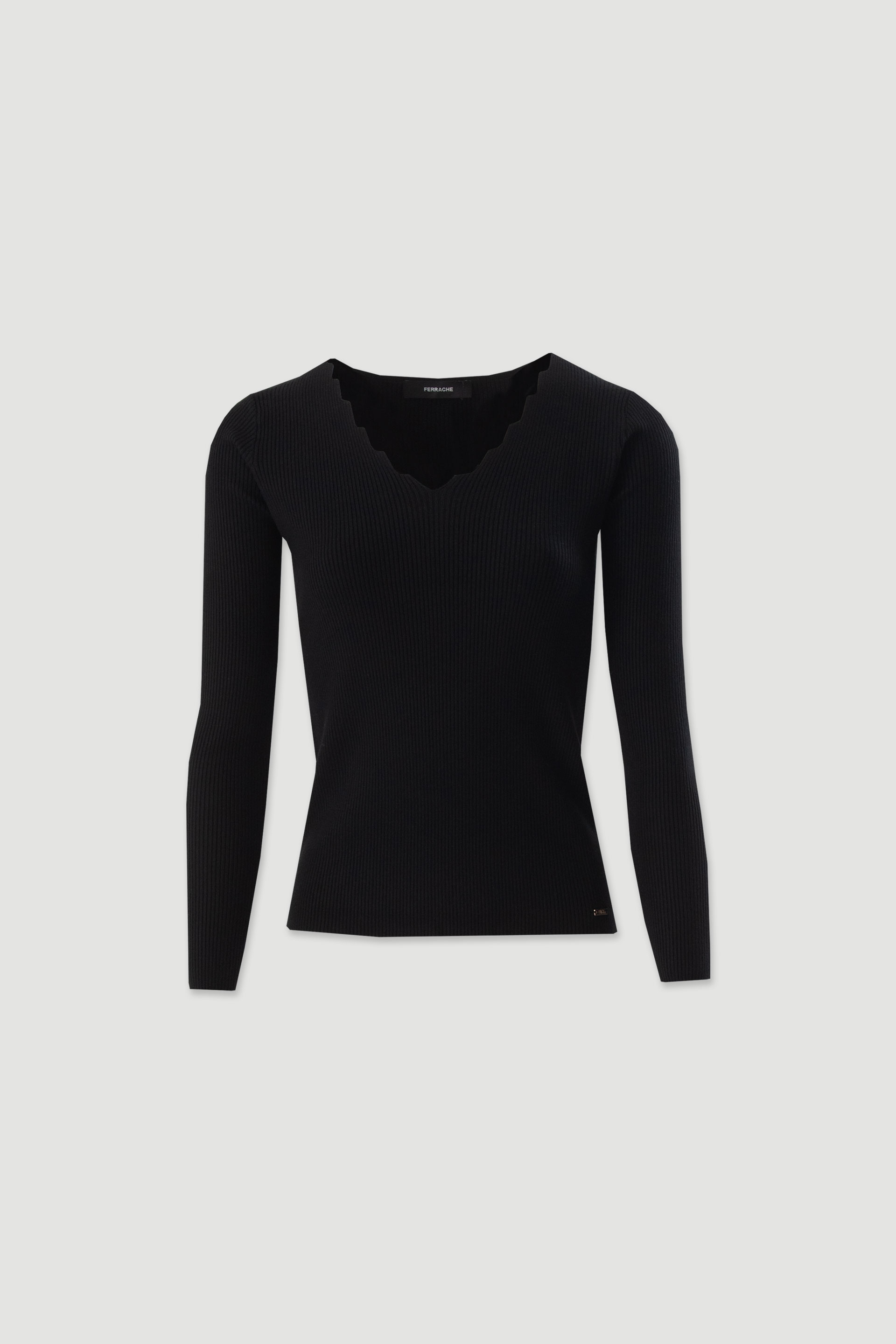 Ribbed knit sweater with v-neck