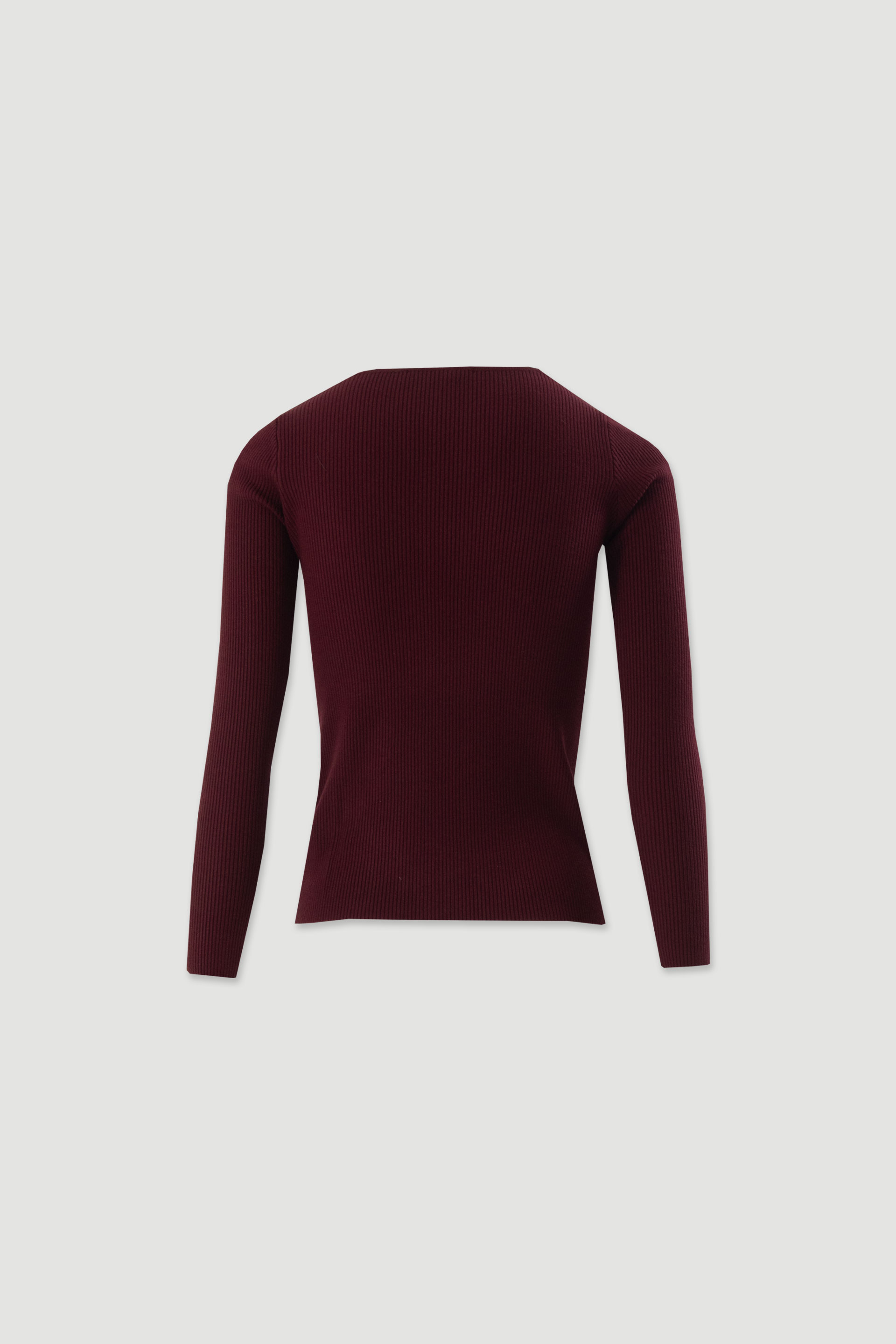 Ribbed knit sweater with v-neck