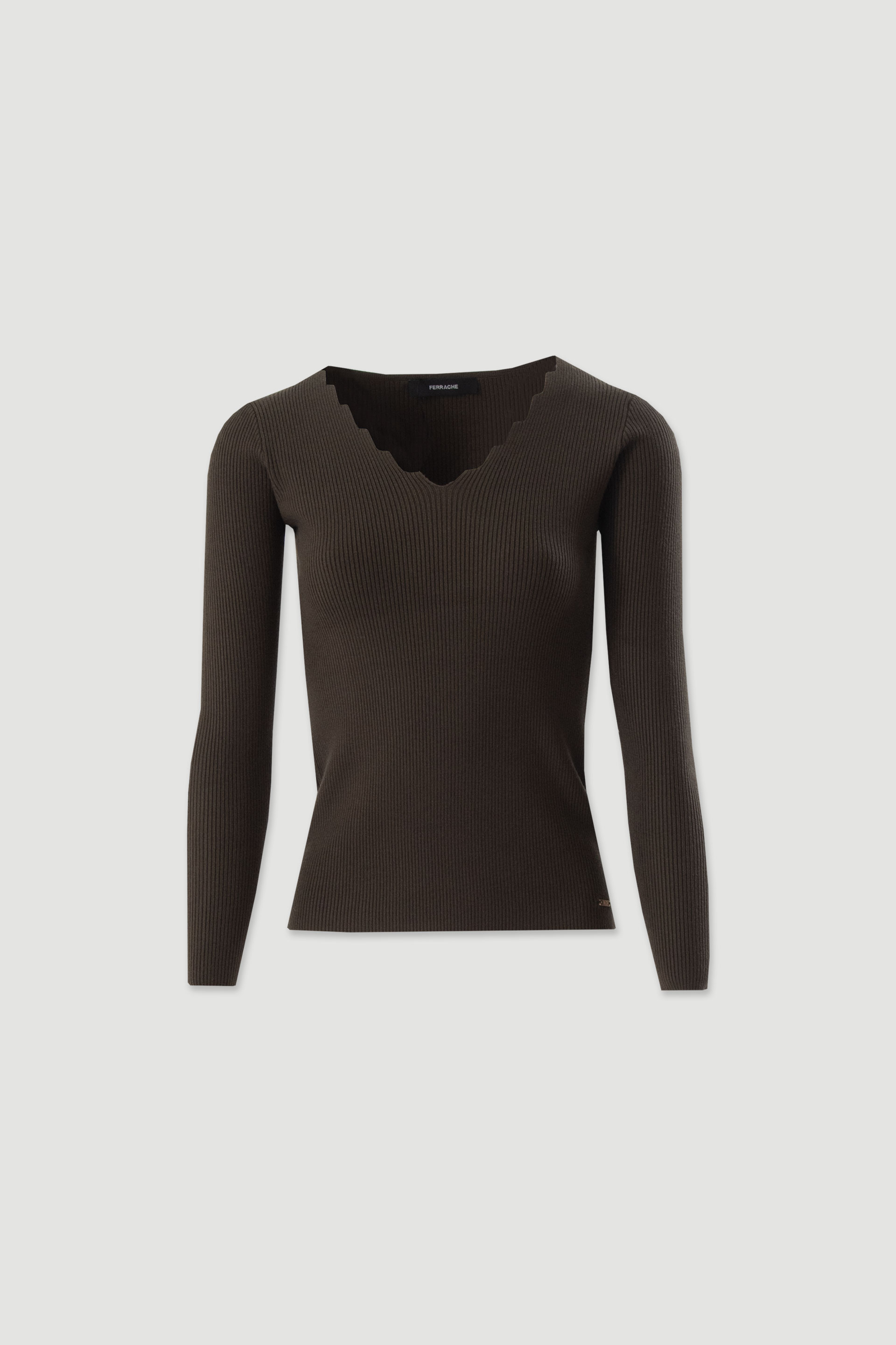 Ribbed knit sweater with v-neck