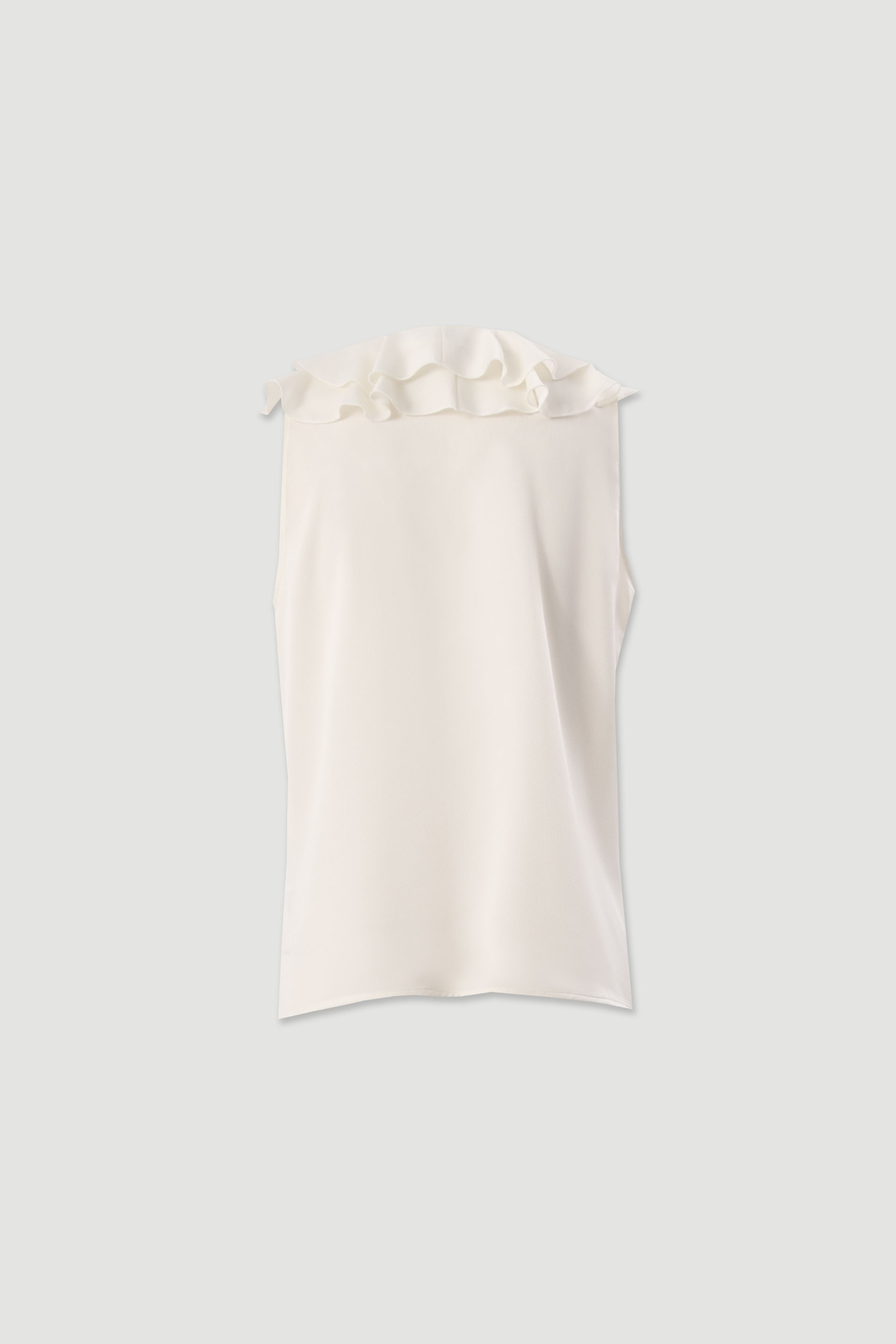 Blouse with ruffles